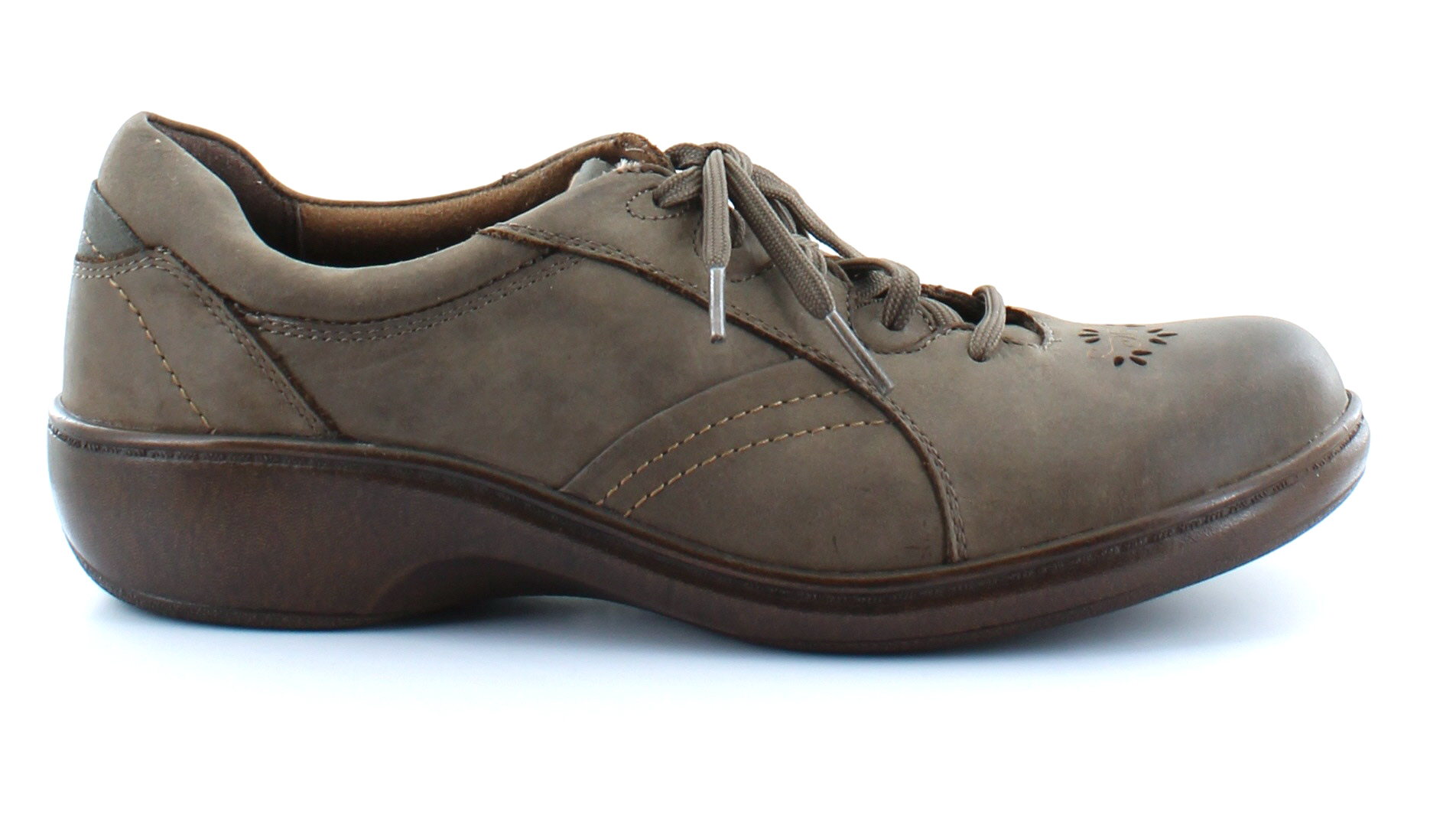 Flats. Born Molly Women's Ballet Flat (Grey